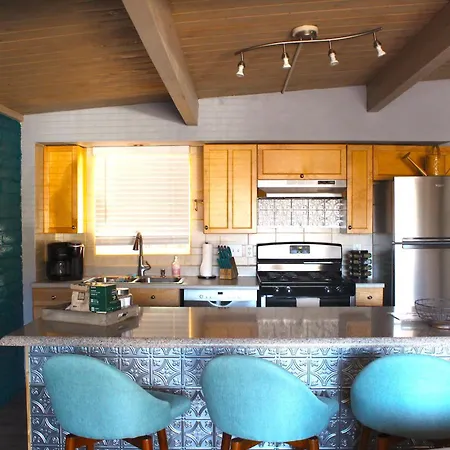 The Three Keys Duplex Apartment Sedona Room photo